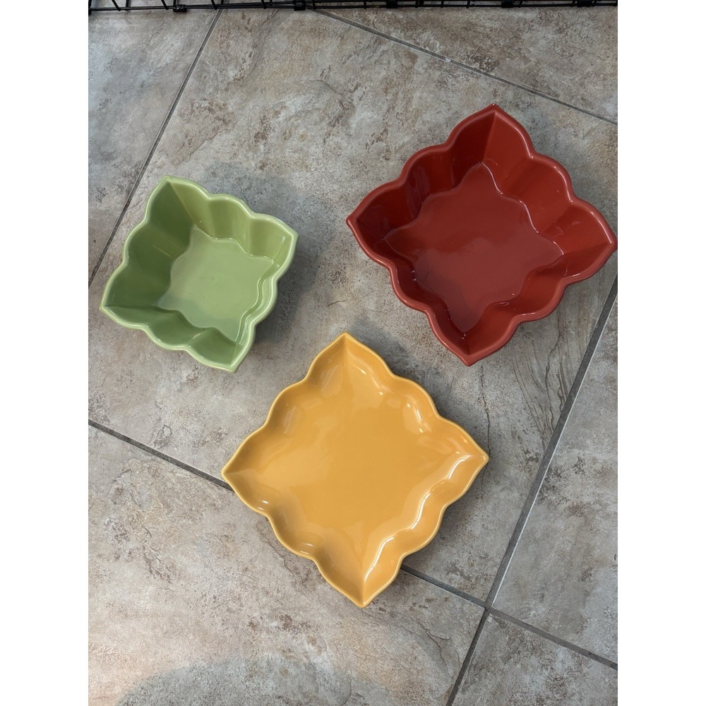 Chantal Talavera Collection Nesting Bowls 3 Pc Red Green Orange Ceramic Bakeware